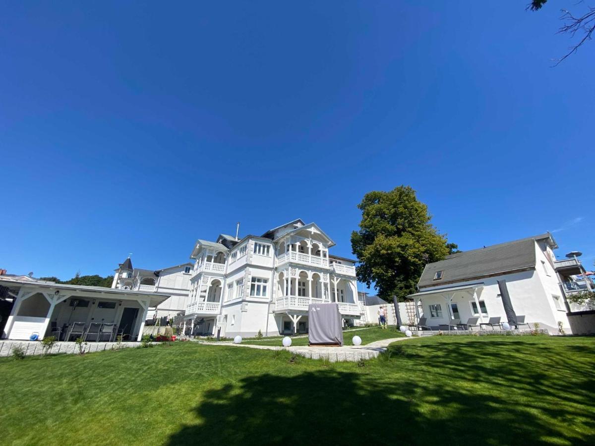 Villa Jenny - Ferienappartement 1 mit Meerblick Sassnitz Extérieur photo